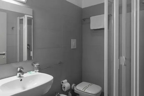 Ξενοδοχείο Flying Πέζαρο