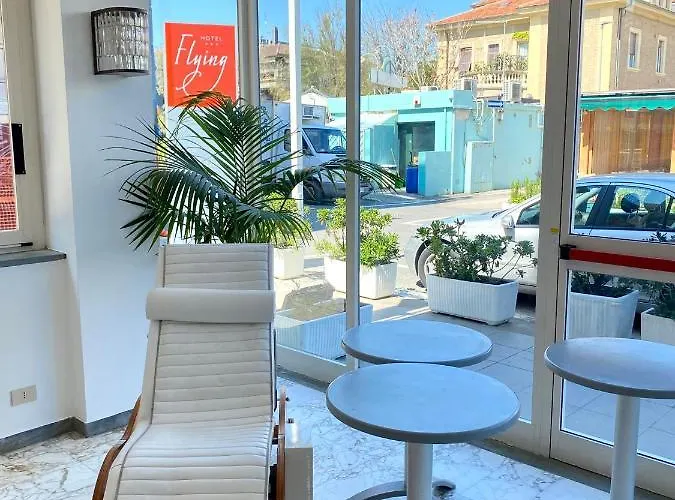 Flying Ξενοδοχείο 3*