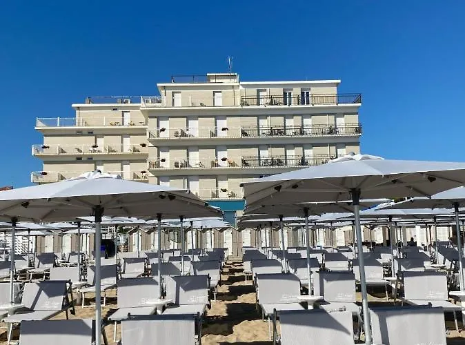 Flying Ξενοδοχείο Πέζαρο