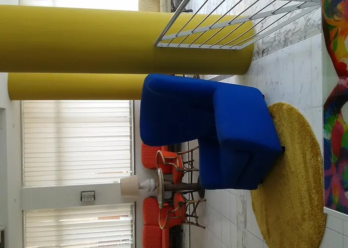 Flying Ξενοδοχείο Πέζαρο