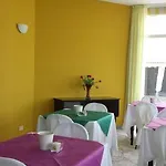 Flying 3*