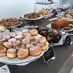 酒店 Flying 佩萨罗