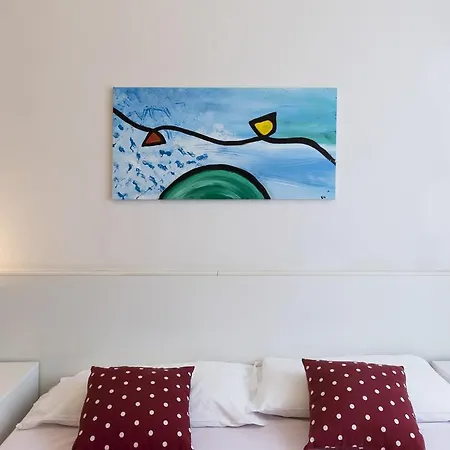 Otel Flying